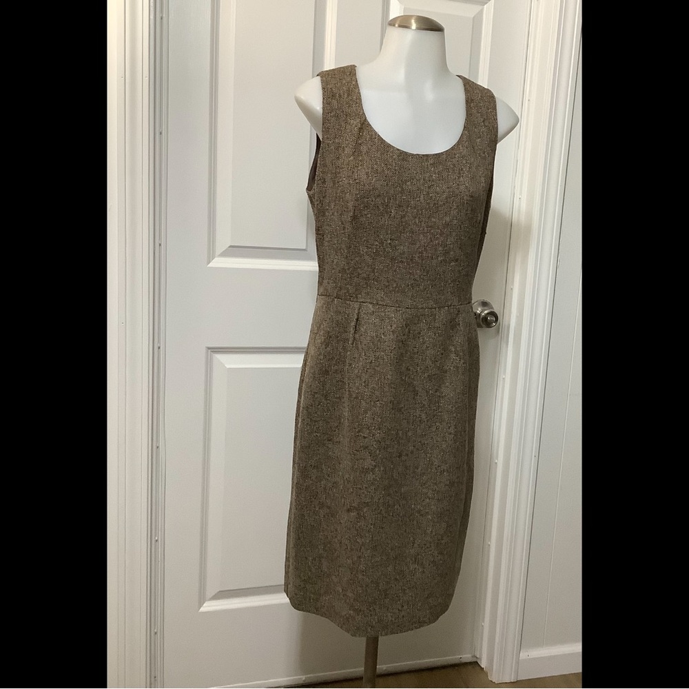 Jessica Howard Tan Midi Dress size 10